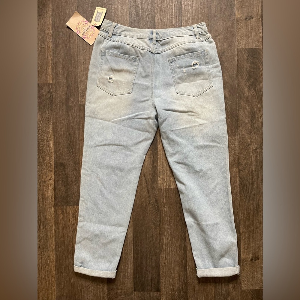 Highway Jeans Light Blue Boyfriend Cut Distressed Jeans Size 9 - Picture 10 of 10